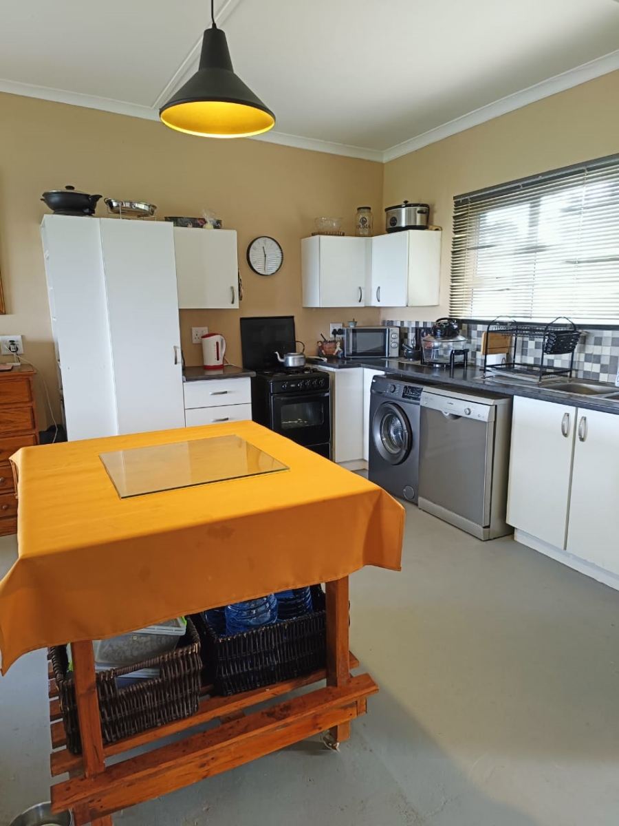 2 Bedroom Property for Sale in Bathurst Eastern Cape